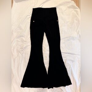 🌙 Medium Black Celestial Balance Bells